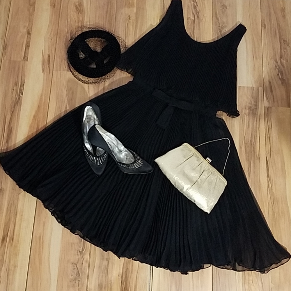 Vintage 60s Accordian Pleated Dress Medium